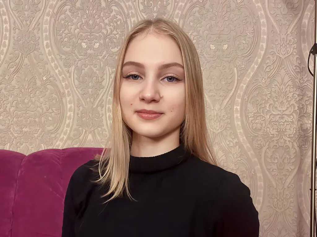 EvaEwans's live cam